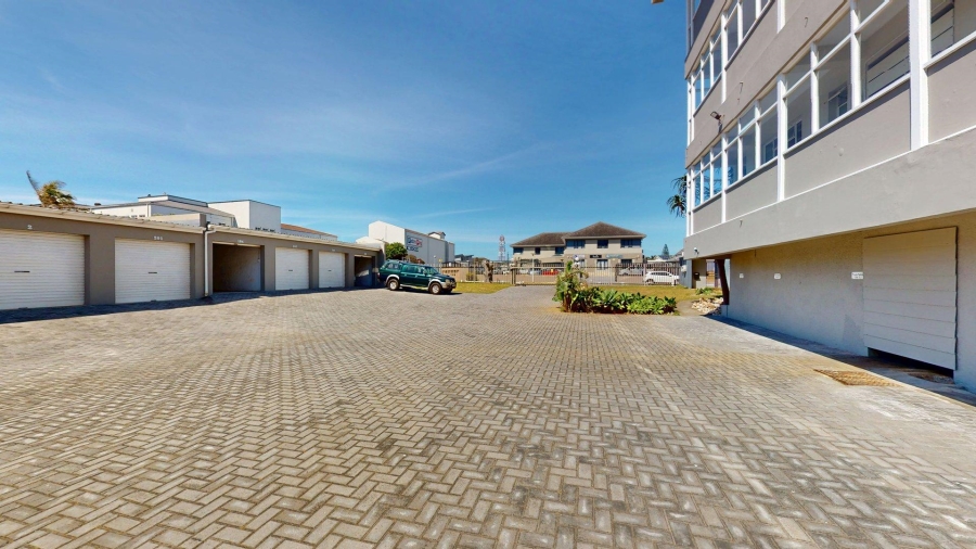 3 Bedroom Property for Sale in Summerstrand Eastern Cape